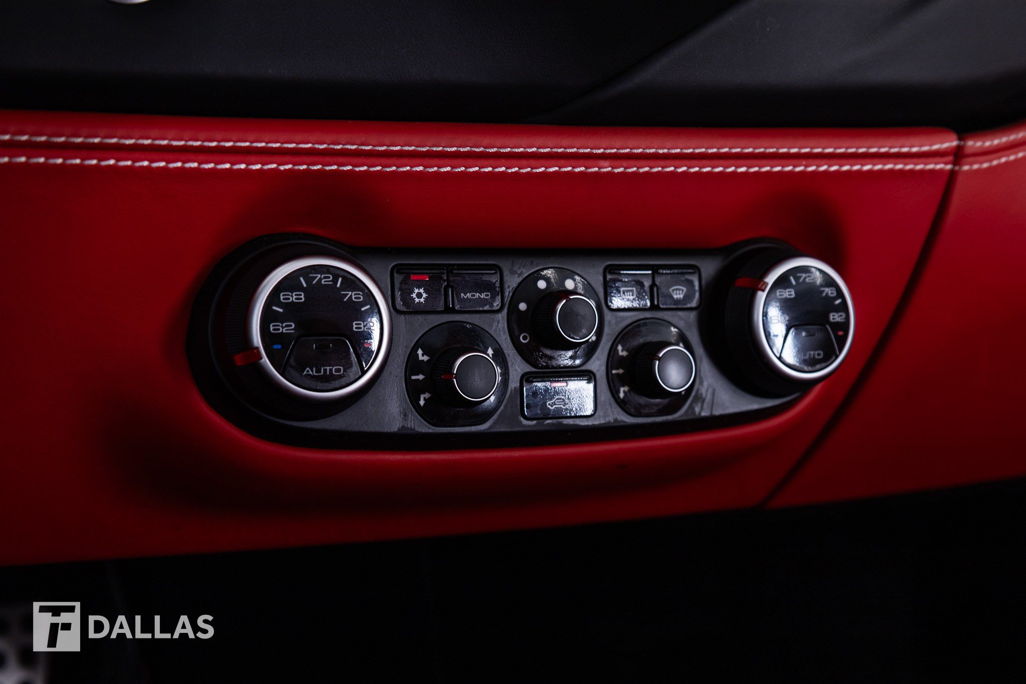 Used 2019 Ferrari 488 Spider RWD image 33