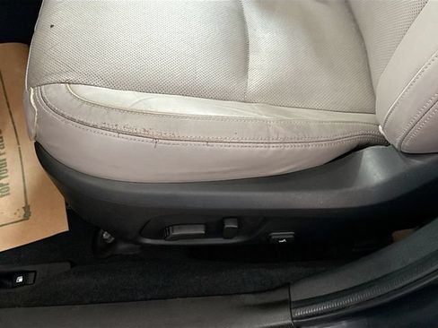 Used 2018 Subaru Forester 2.5i Limited AWD/4WD image 21