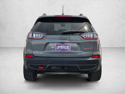 Used 2019 Jeep Cherokee Trailhawk AWD/4WD image 6