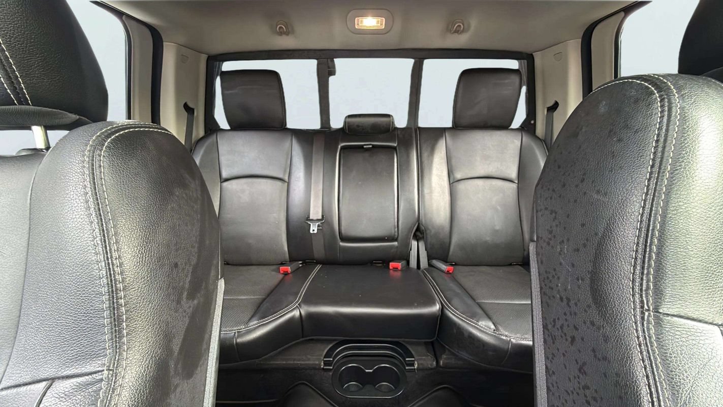 Used 2014 RAM 1500 Laramie w/ Convenience Group AWD/4WD image 16