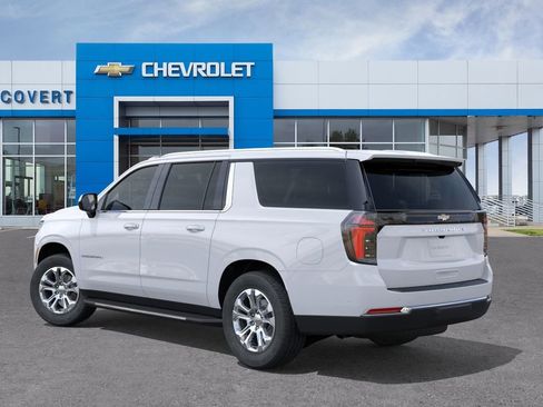 New 2026 Chevrolet Suburban LS RWD image 3