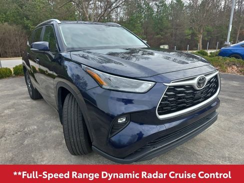 Used 2024 Toyota Highlander XLE image 10