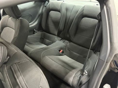 Used 2025 Ford Mustang Coupe image 29