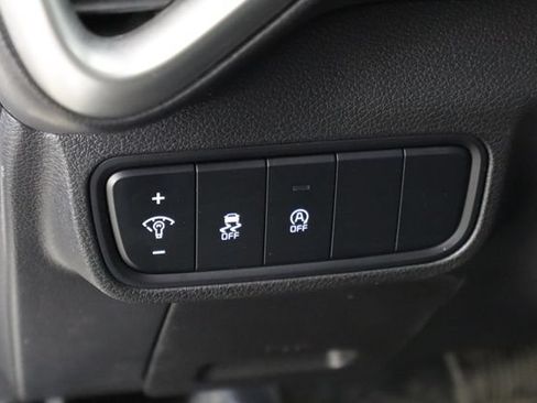 Used 2023 Kia Soul LX FWD image 22
