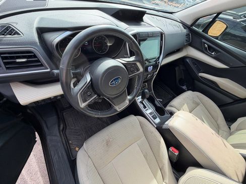 Used 2019 Subaru Ascent Premium image 7