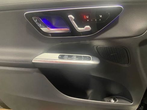 New 2026 Mercedes-Benz GLC 300 4MATIC image 10