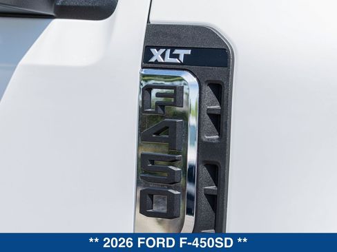 New 2026 Ford F450 XLT w/ FX4 Off-Road Package AWD/4WD image 17