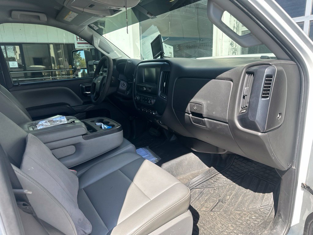 Used 2018 Chevrolet Silverado 3500 W/T w/ WT Convenience Package RWD image 7