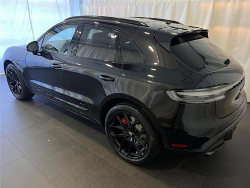 Used 2026 Porsche Macan GTS image 3