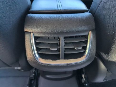 Used 2023 Chevrolet Malibu LT FWD image 6