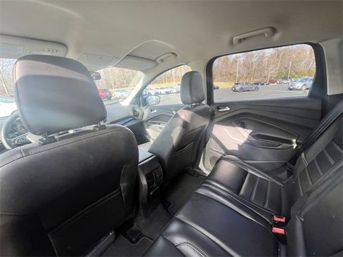 Used 2018 Ford Escape Titanium image 14