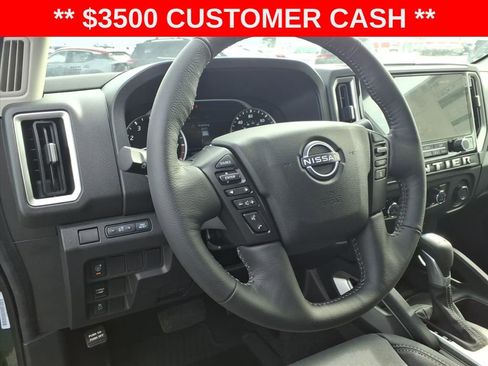 New 2026 Nissan Frontier SV image 10