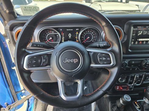 Used 2021 Jeep Gladiator Mojave w/ LED Lighting Group AWD/4WD image 18