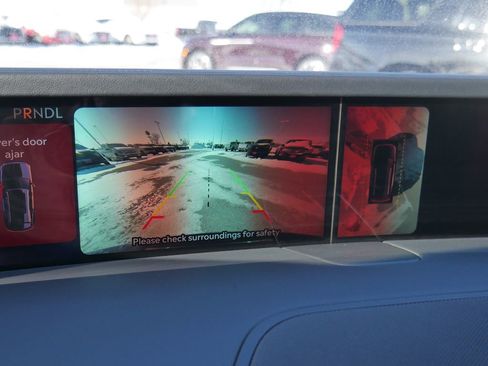 Used 2024 Lincoln Nautilus Reserve w/ Equipment Group 203A image 39