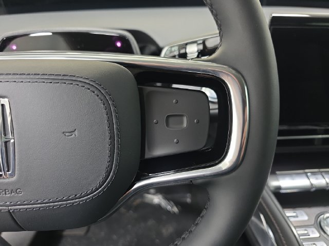 New 2026 Lincoln Nautilus Premier AWD/4WD image 15