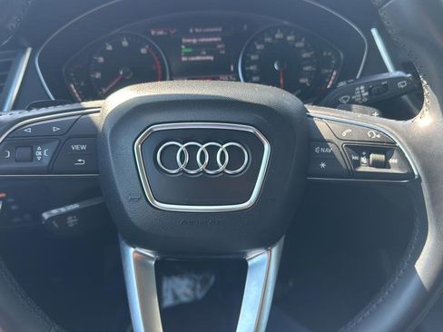 Used 2019 Audi Q5 2.0T Premium w/ Convenience Package AWD/4WD image 13