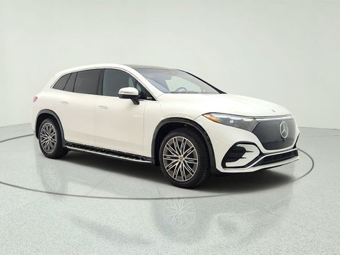 Used 2023 Mercedes-Benz EQS 450+ 4MATIC SUV image 3