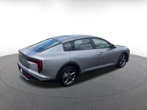 Used 2025 Kia K4 FWD image 12