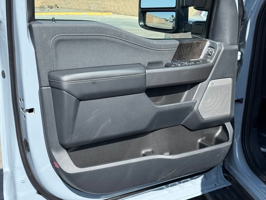 New 2026 Ford F250 Lariat w/ Tremor Off-Road Package AWD/4WD image 15