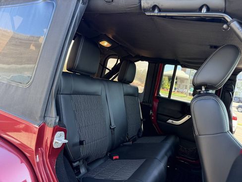 Used 2012 Jeep Wrangler Unlimited Sport AWD/4WD image 24