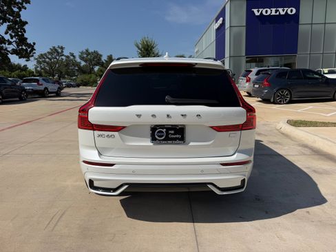 Certified 2024 Volvo XC60 T8 Plus AWD/4WD image 5