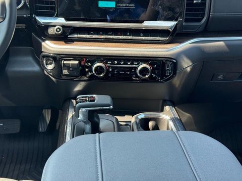 New 2026 Chevrolet Silverado 1500 LT image 9