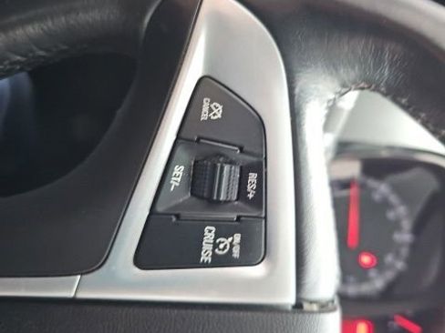 Used 2014 GMC Terrain SLT w/ Chrome Appearance Package image 33