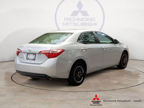 Used 2014 Toyota Corolla L FWD image 3