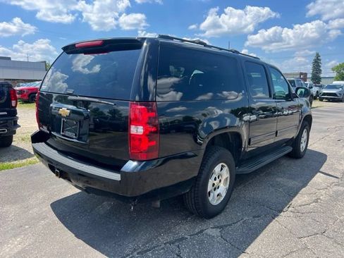 Used 2013 Chevrolet Suburban LT AWD/4WD image 5