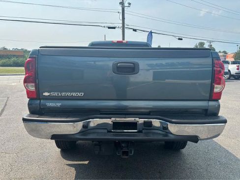 Used 2006 Chevrolet Silverado 2500 LT w/ Snow Plow Prep Package AWD/4WD image 7