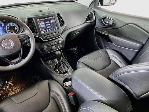 Used 2023 Jeep Cherokee Altitude Lux image 23