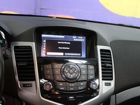 Used 2016 Chevrolet Cruze LTZ FWD image 19