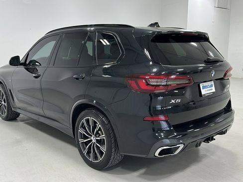 Used 2020 BMW X5 xDrive40i w/ M Sport Package image 4