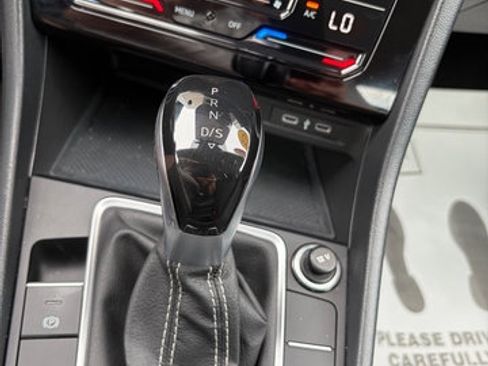 Used 2025 Volkswagen Jetta S FWD image 31