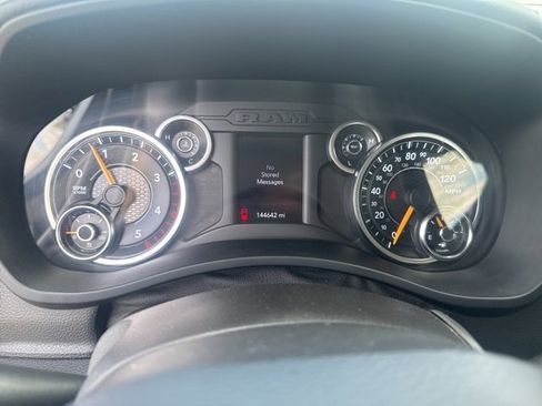 Used 2019 RAM 2500 Big Horn image 18