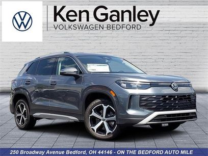 New 2025 Volkswagen Tiguan SE