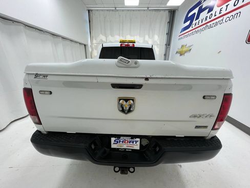 Used 2015 RAM 1500 Tradesman AWD/4WD image 5