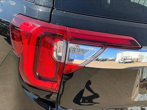 Used 2023 GMC Acadia Denali image 40