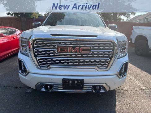Used 2019 GMC Sierra 1500 Denali w/ Trailer Camera Package AWD/4WD image 2