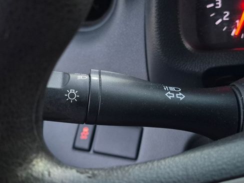 Used 2013 Nissan NV200 S w/ Cruise Control Pkg FWD image 15