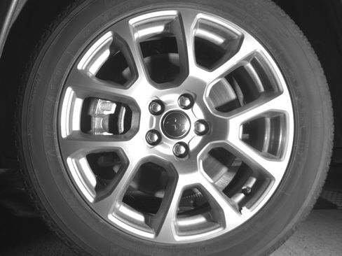 Used 2025 Jeep Compass Limited AWD/4WD image 12
