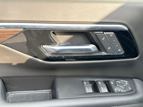 New 2025 Chevrolet Tahoe Premier image 15