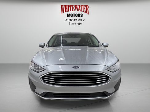 Used 2020 Ford Fusion SE image 6