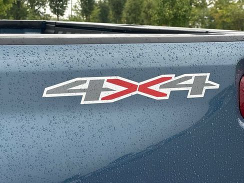 Used 2024 Chevrolet Silverado 2500 LT w/ Convenience Package AWD/4WD image 6