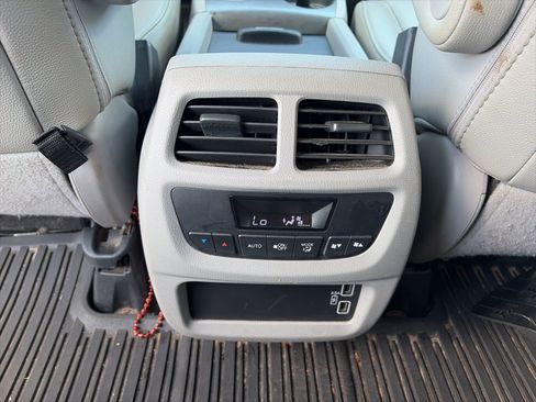 Used 2021 Honda Pilot Special Edition image 10