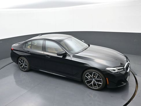 Used 2023 BMW 540i xDrive w/ M Sport Package AWD/4WD image 30