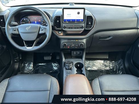 Used 2023 Ford Bronco Sport Outer Banks w/ Tech Package image 11