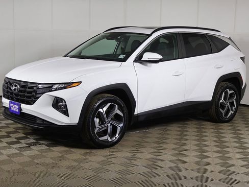Certified 2023 Hyundai Tucson SEL w/ Convenience Package AWD/4WD image 9