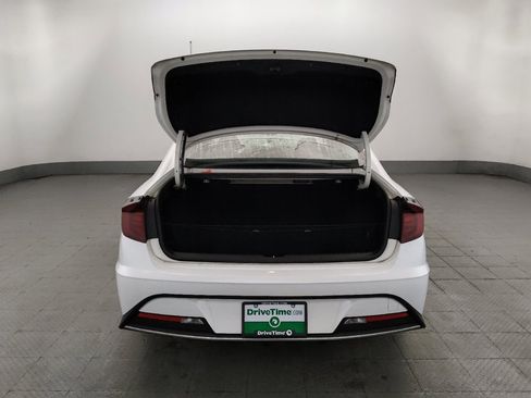 Used 2023 Hyundai Sonata SE w/ Preferred Accessory Package FWD image 29