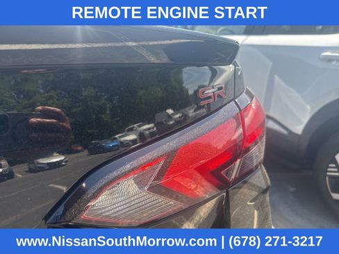 Used 2025 Nissan Versa SR w/ Trunk Package image 5
